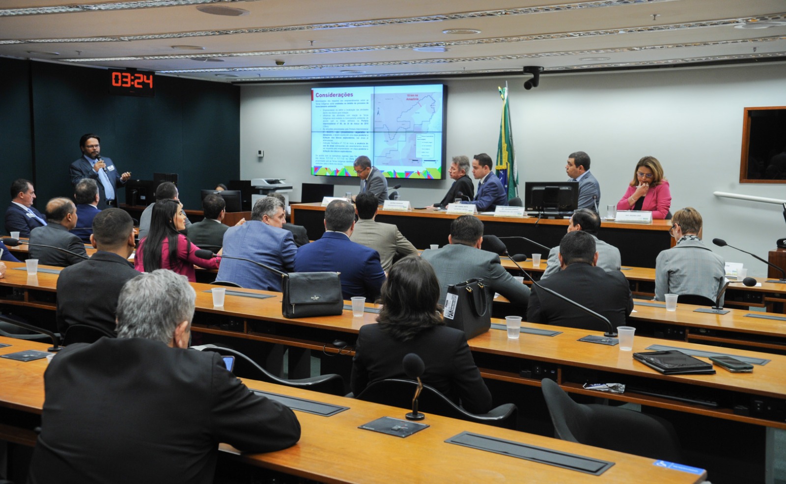 Governador Denarium Participa de Audiência para Debater Exploração de Petróleo em Roraima